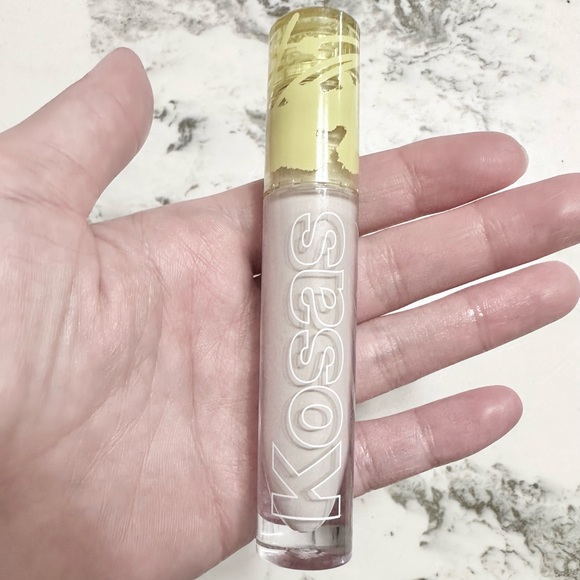 Kosas Makeup Kosas Revealer Concealer 5n Shade Poshmark